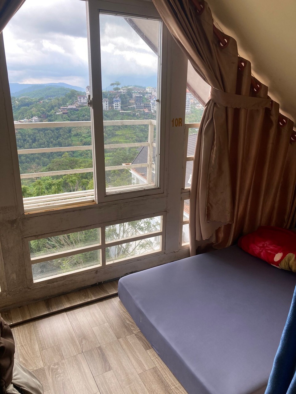 Vietnam - Da Lat - Mein Bett mit Aussicht 🤩