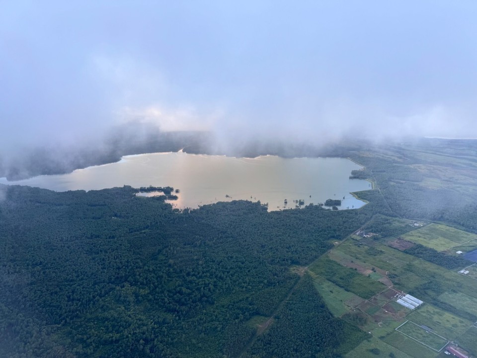 Mauritius - Flic En Flac Beach - 6:30 Uhr Ortszeit, wir sind euch 3 Stunden voraus.
Landeanflug Mauritius.