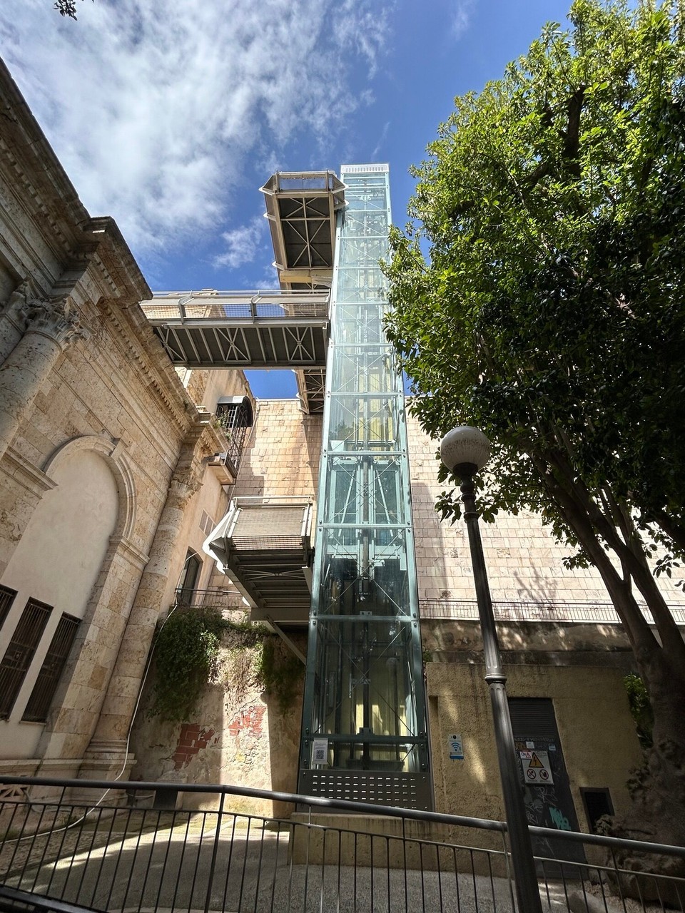 Italien - Cagliari - Zum Glück gibt es einen Fahrstuhl 