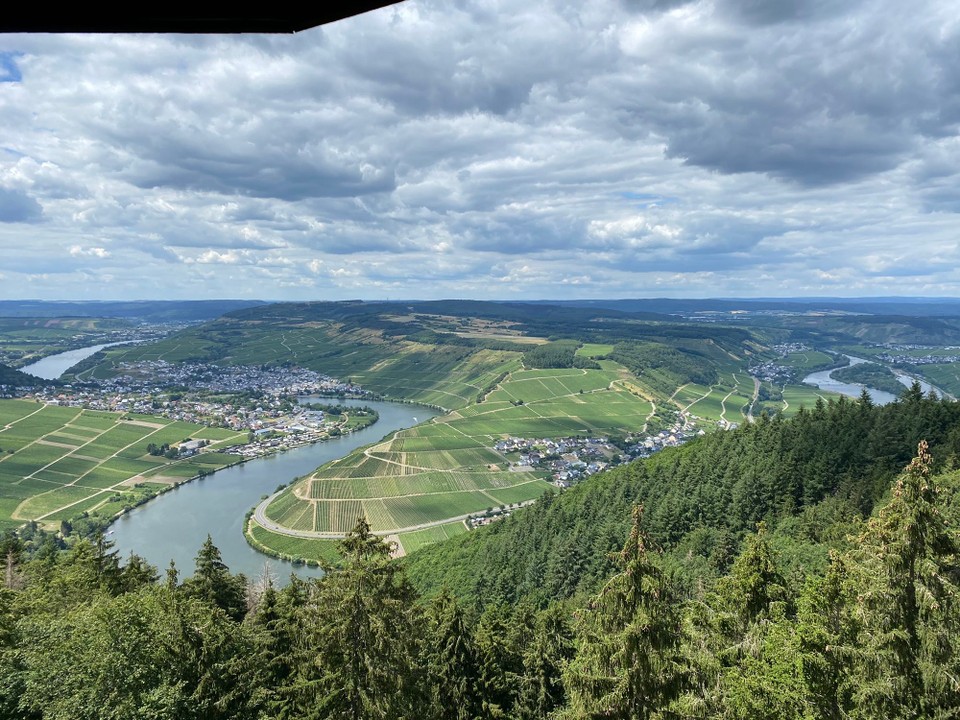 Deutschland - Leiwen - Spektakulärer 5- Seen- Blick