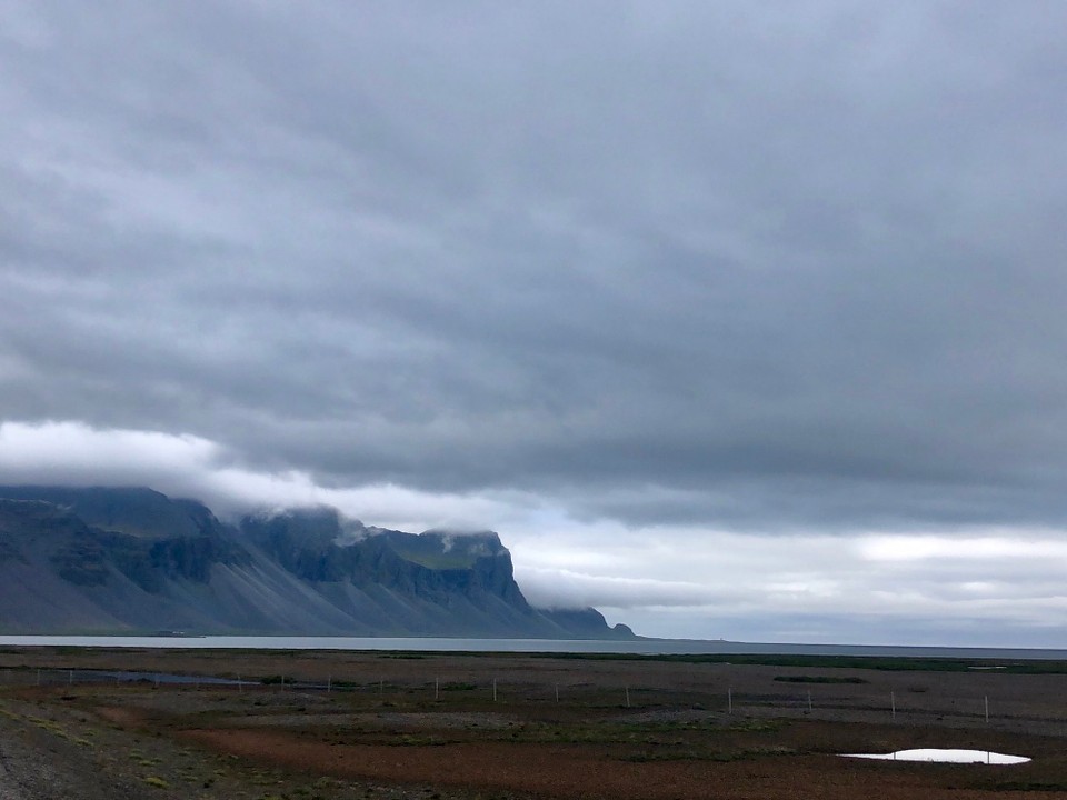 Island - Sveitarfélagið Hornafjörður - Und wieder eine halbe Stunde näher am Eystrahorn dran... Also im Gegensatz zu gestern sind die Verhältnisse heute hervorragend. 😍