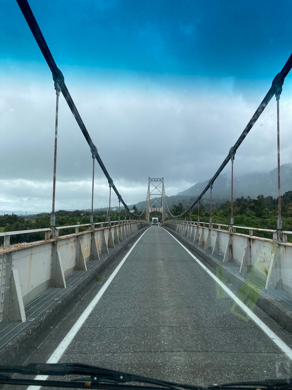 Neuseeland -  - Ooh, es ziehen dunkle Wolken auf 🫣