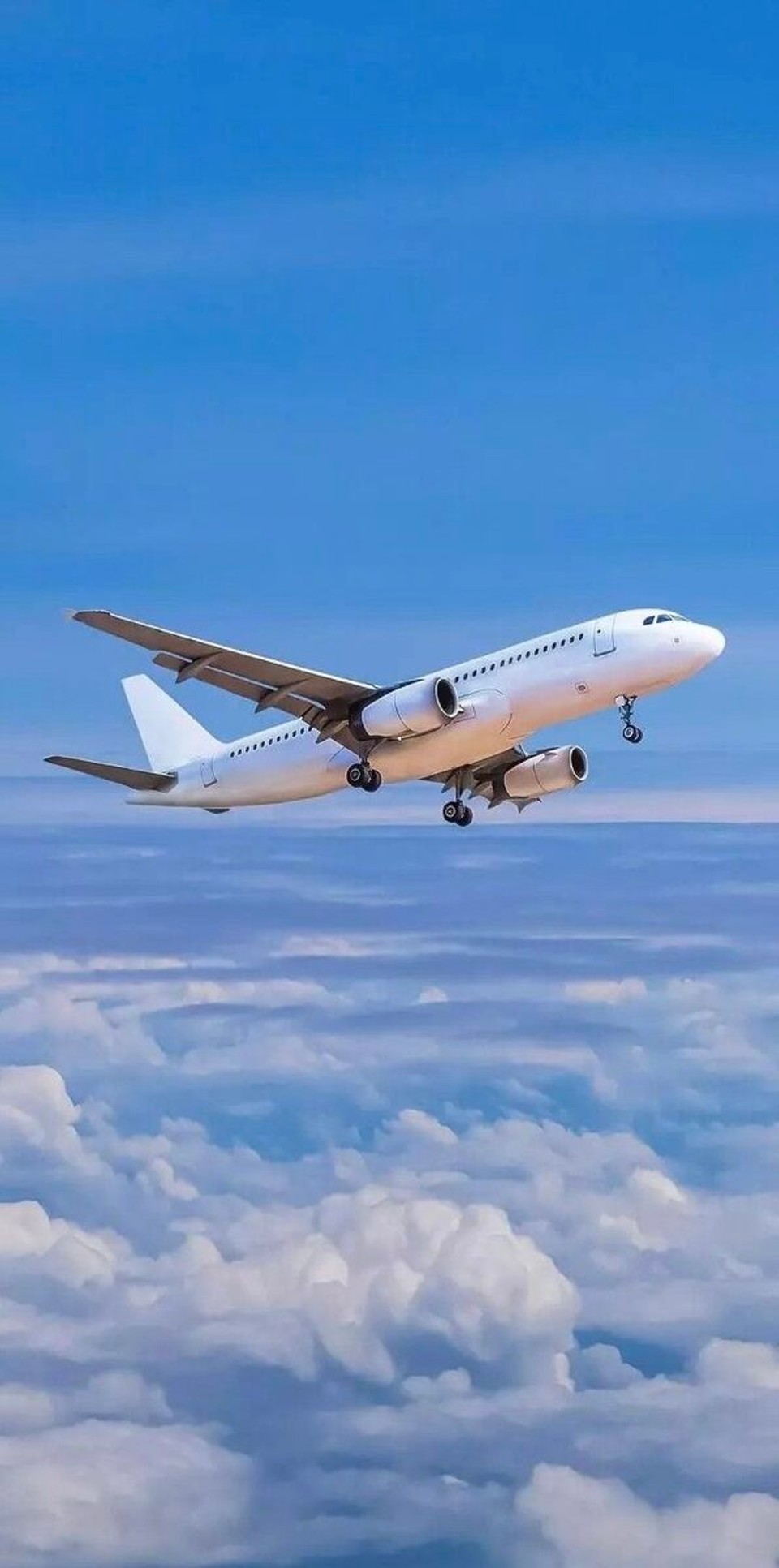 Spanien - València - Nosotros IIegamos en Valencia de 25 de junio de 2024 y fuimos en hotel en un coche.