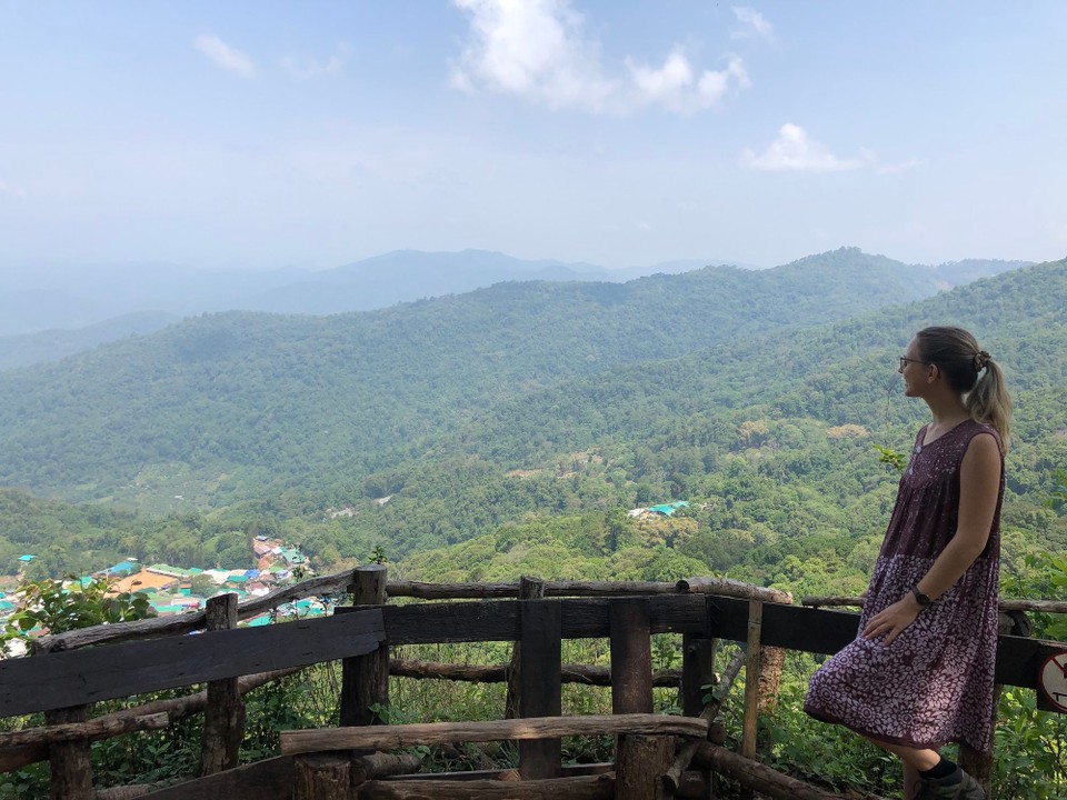 Thailand - Saraphi - Endlich sieht man einmal, dass Chiang Mai im Gebirge liegt 🗻