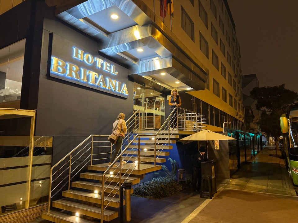 Peru - Huacachina - Hotel Britania in Lima