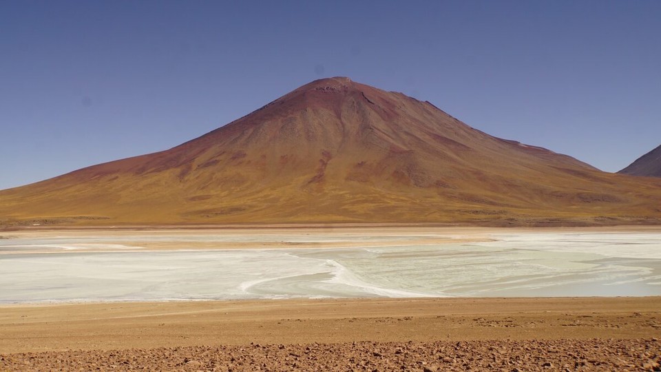 Chile - San Pedro de Atacama - Hinter dem Berg beginnt Chile