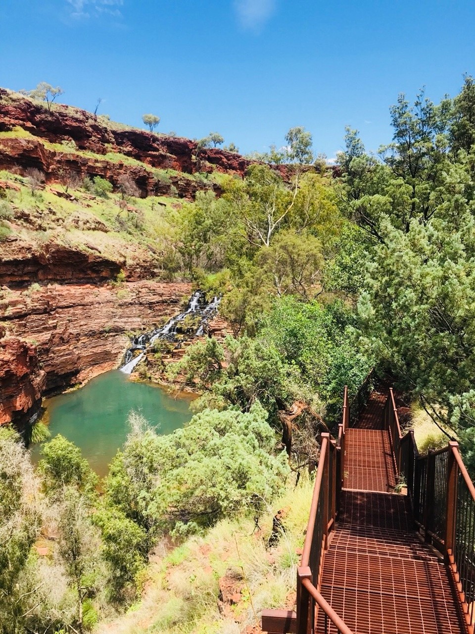 Australien -  - Erste Sicht auf die Fortescue Falls