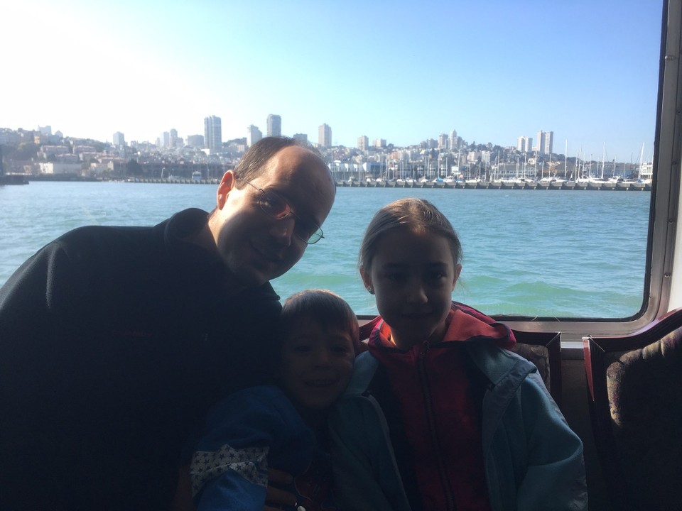 Vereinigte Staaten - San Francisco - Blick vom Boot zurück auf San Francisco...
