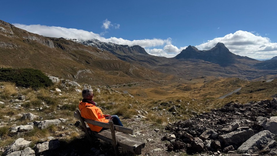 Montenegro - Plužine - Da aber die Sonne scheint, haben wir es uns auch gemütlich gemacht. Es gab auch Orte wo es 18 Grad waren.
Der höchster Punkt lag über 1.900 Meter.