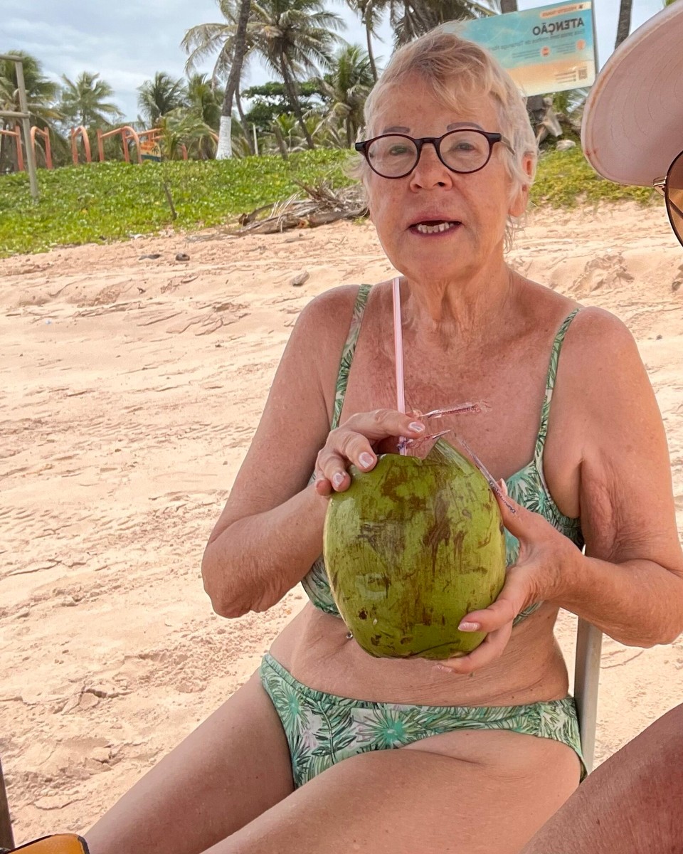 Brasilien -  - Aqua de Coco Eis gekühlt