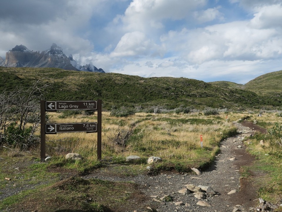 Chile - Torres del Paine National Park - Allez la journee n'est pas finie....