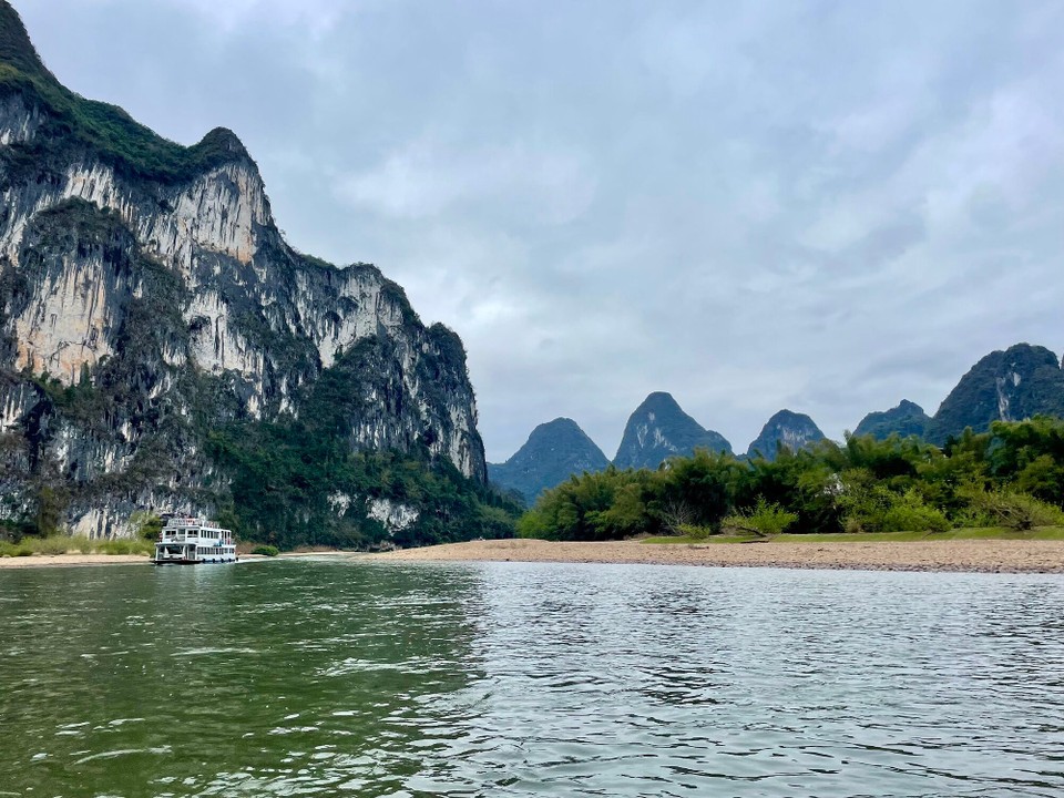China - Guilin - Schöni Karstberg Landschaft