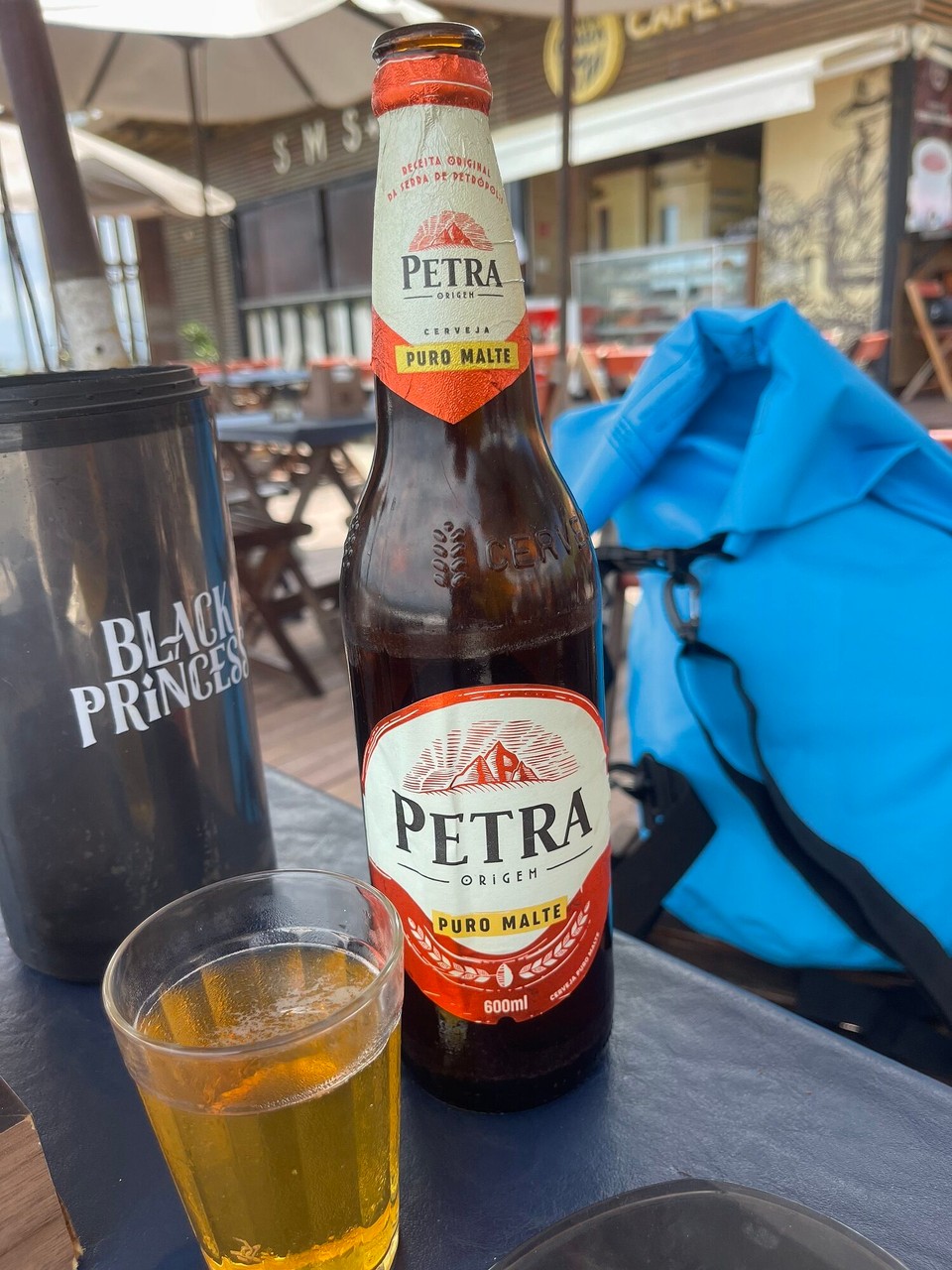 Brasilien - Salvador - ...deshalb 600 cl Petra für 2.20