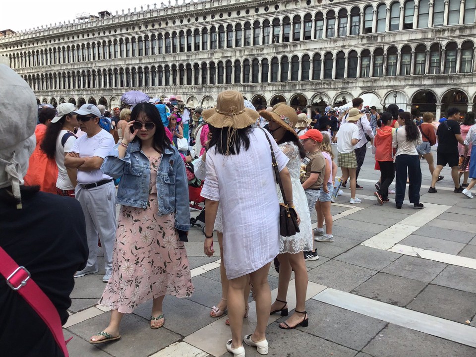 Italien - Venedig - Sind wir in Japan? Oder China? Kam uns fast so vor...