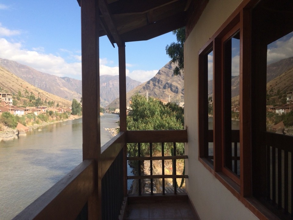 Peru -  - Ein paar Tage chillen im heiligen Tal - unser Zimmer direkt am Fluss :)