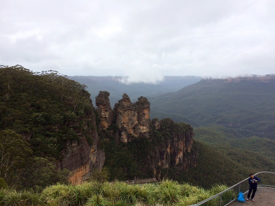 Australia - Katoomba - The famous Three Sisters. 