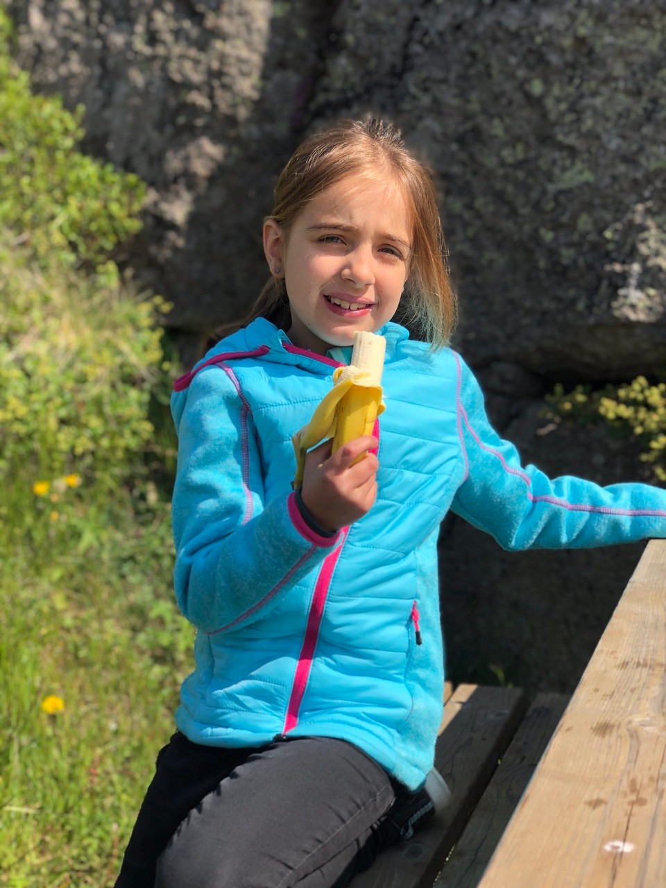 Island - Hólmavík - Ich bin immer happy, wenn mal etwas Obst oder Gemüse in die Kinder hineinkommt...😬