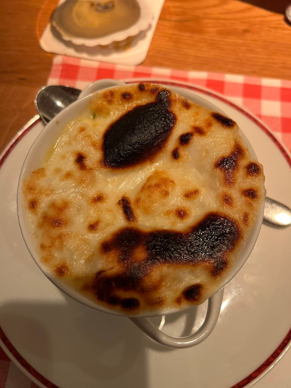 Deutschland - Kassel - eine köstliche Zwiebelsuppe 