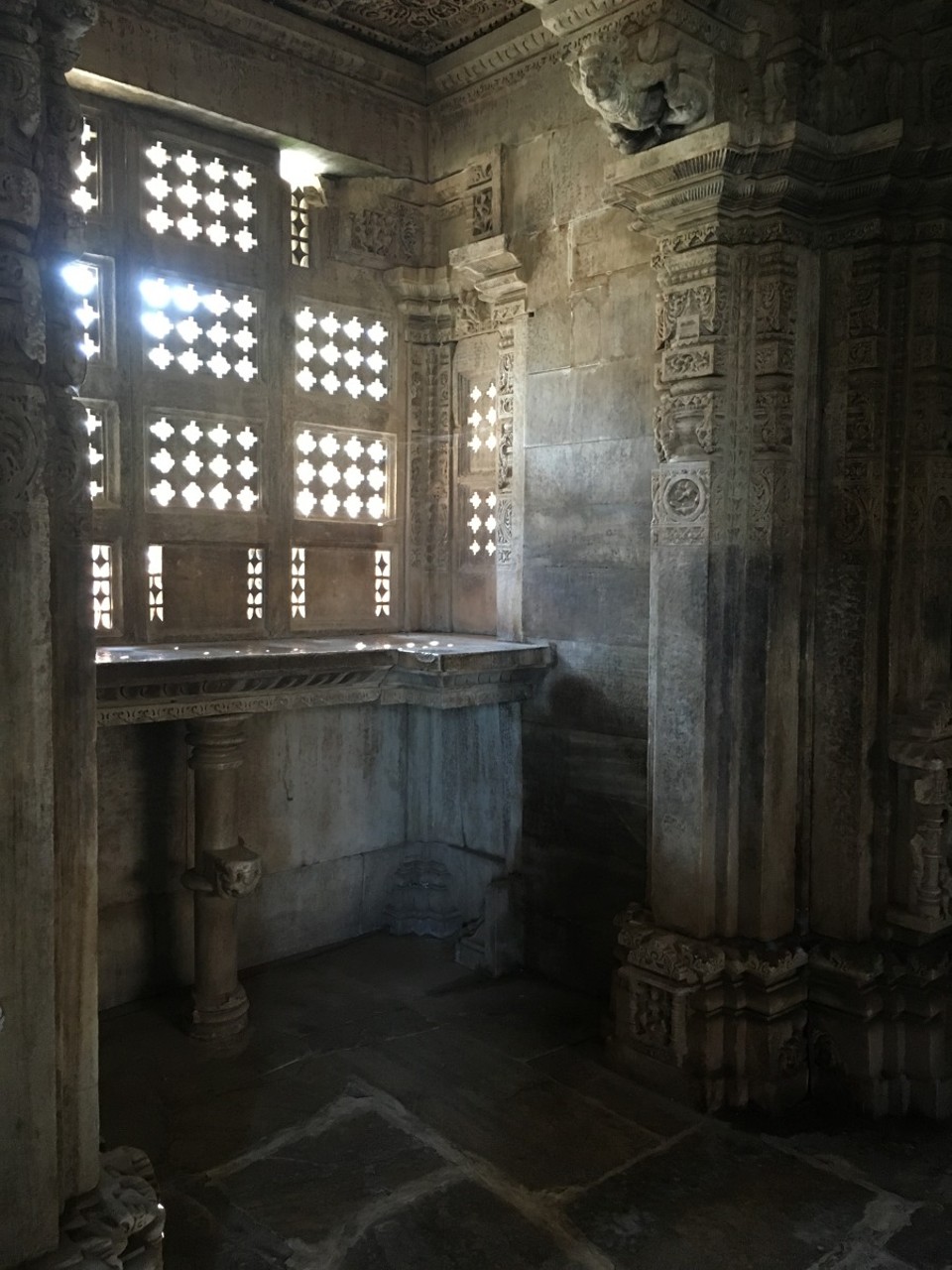 Indien - Udaipur - Old Hindu Temple