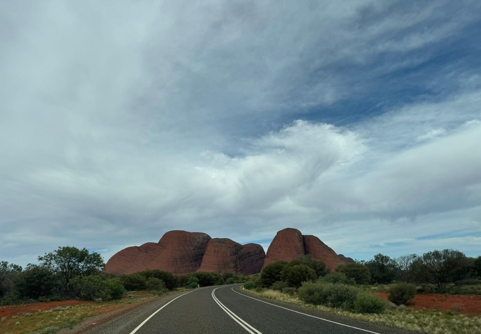 Australien - Yulara - Kata Tjuta nöcher