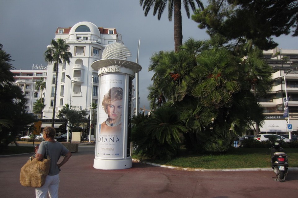 Frankreich - Cannes - Princess Diana unvergessen...