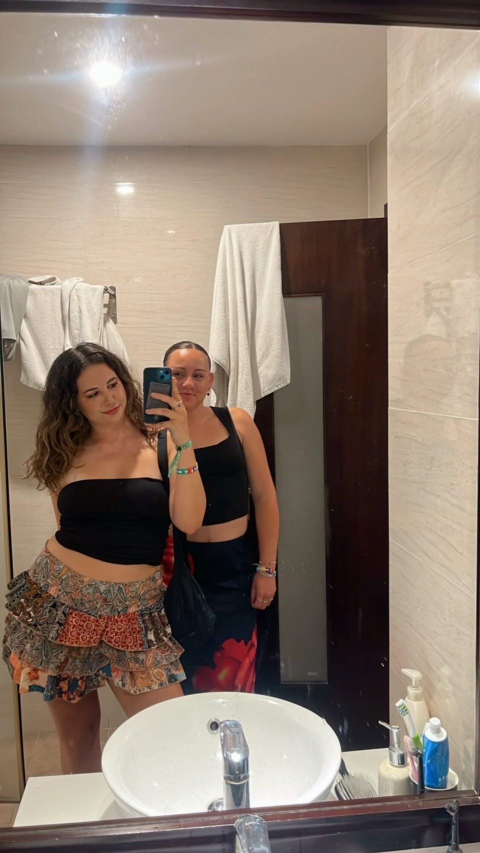 Vietnam - Da Nang - Some more sojus and back out on the town. Went to a beach club and then to a club, finally had a dance. Going back to Hoi A tomorrow so we can get to the next stop. Of course mad monkey had been booked again 