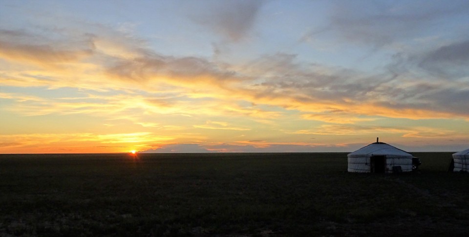 Mongolia - Dalanzadgad - Sunset over the Ger Hotel