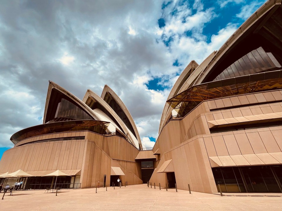 Australien - Sydney - S Operehuus isch imfall chlii