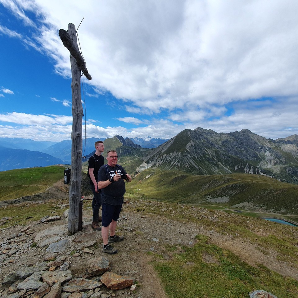 Italien - Meran - ..um die Windspitz auf  2390 m zu besteigen..