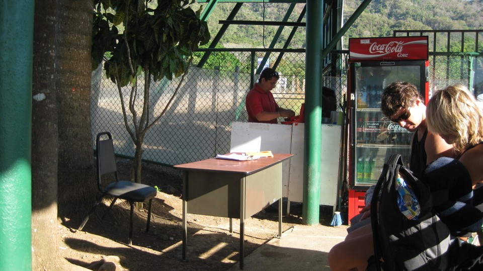 Costa Rica - San Jose - Der Checkin Schalter