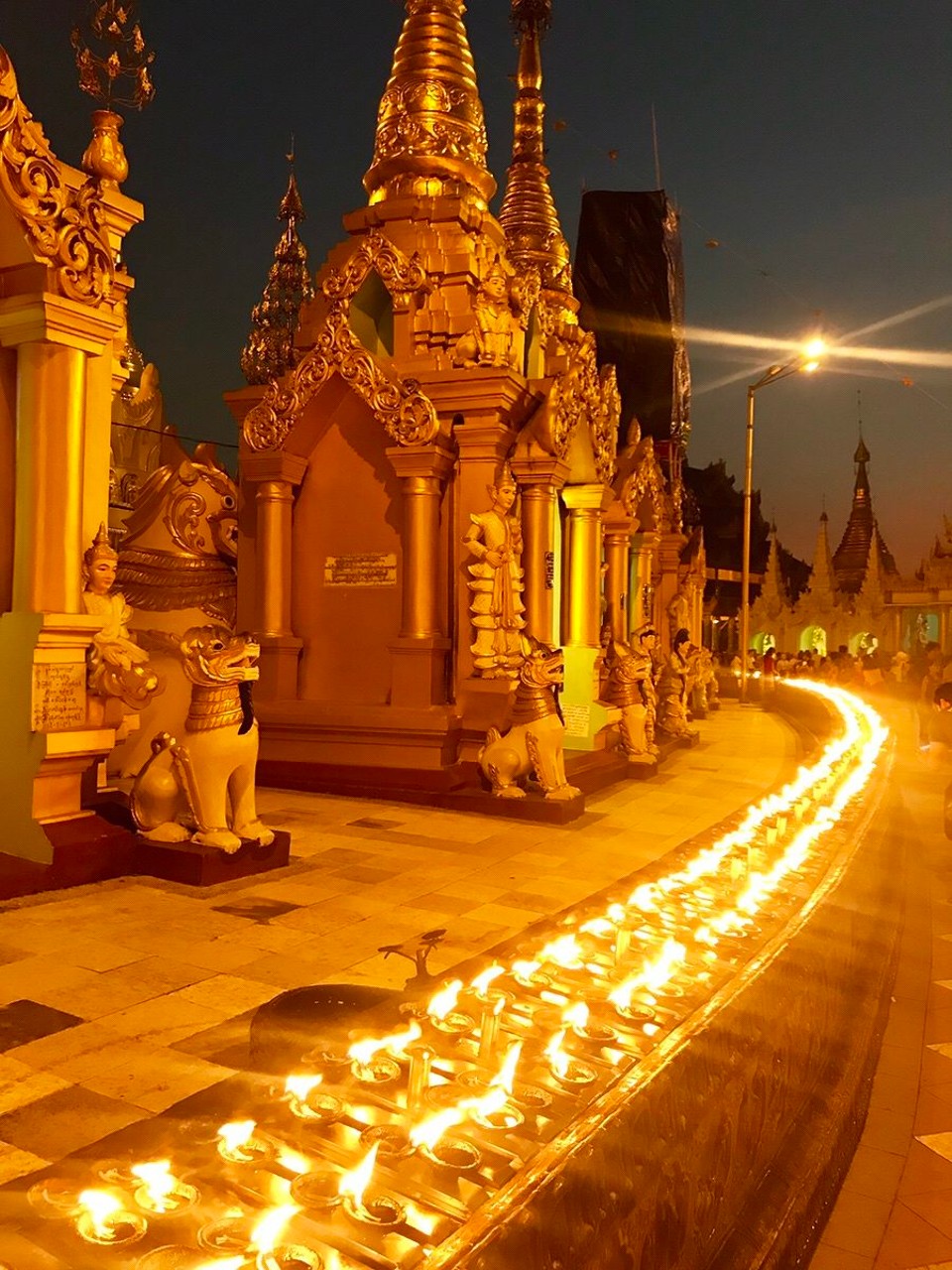 Myanmar (Burma) - Yangon - Shwedagon Pagoda