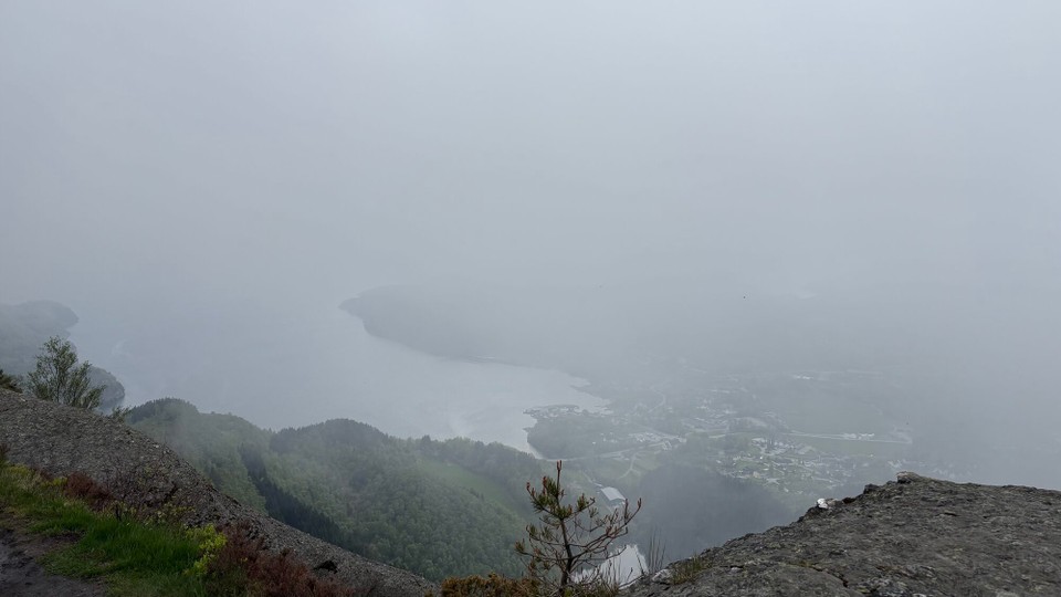 Norwegen - Aksdal - schon ist die gute Aussicht weg 