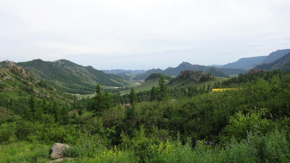 Mongolia - Ikh Nart - The walk to Aryabal Temple