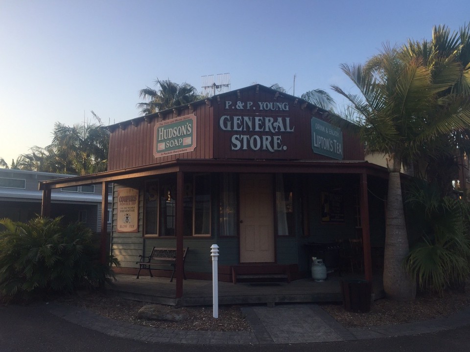  - Australia, Wairo Beach Tourist Park - 