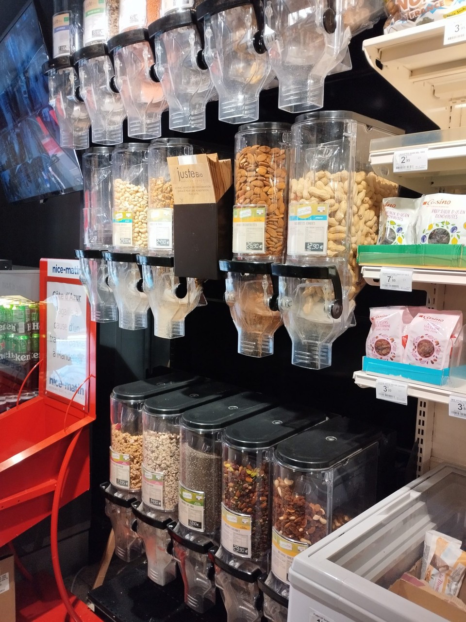 Frankreich - Mandelieu-la-Napoule - ....Spar mit Selbstbedienung bei Nüssen und Samen 🤩