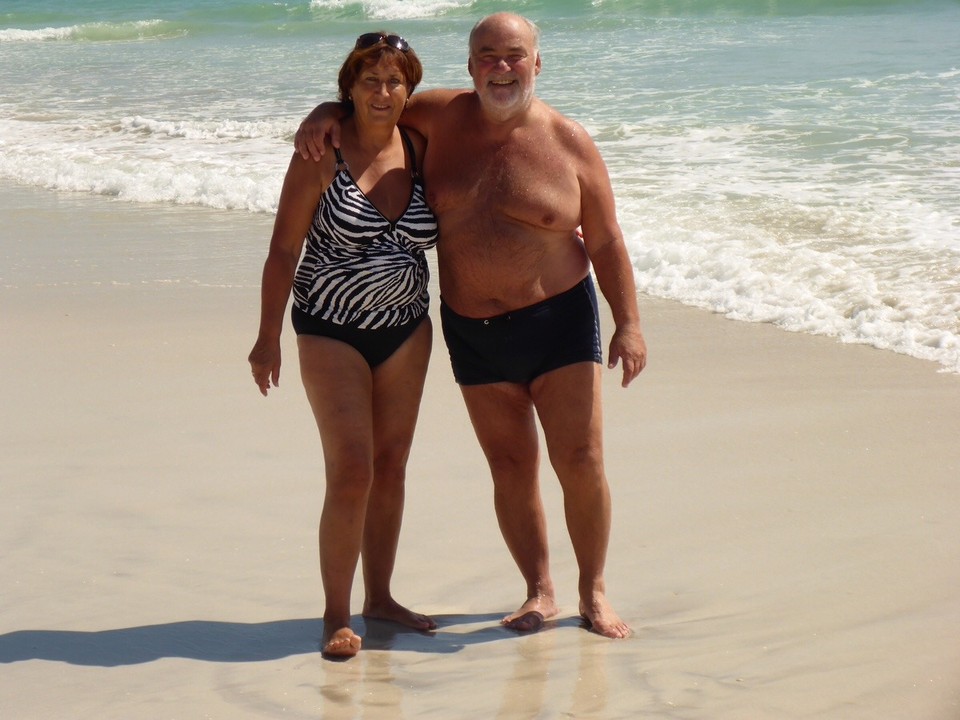  -  - Sehr schöner Strand und gute Wassertemperatur 25 Luft 28 