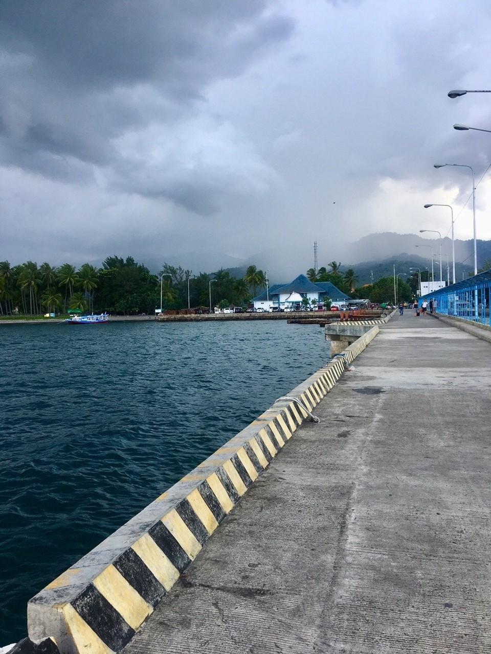Indonesien - Lombok Utara - Hafen Lombok