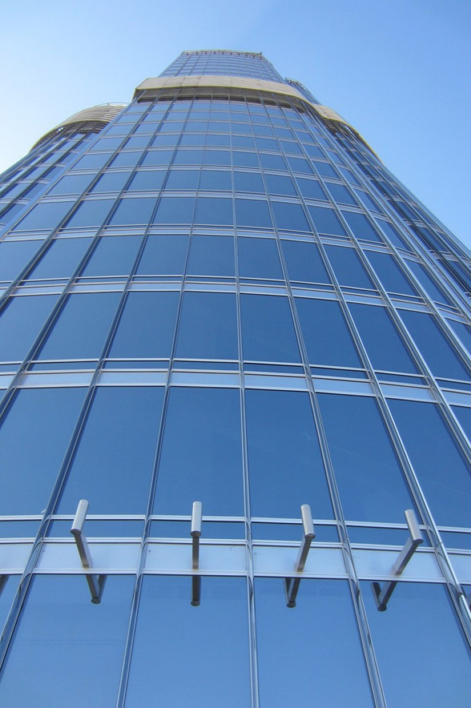 Vereinigte Arabische Emirate - Dubai - Fassade Burj Khalifa
