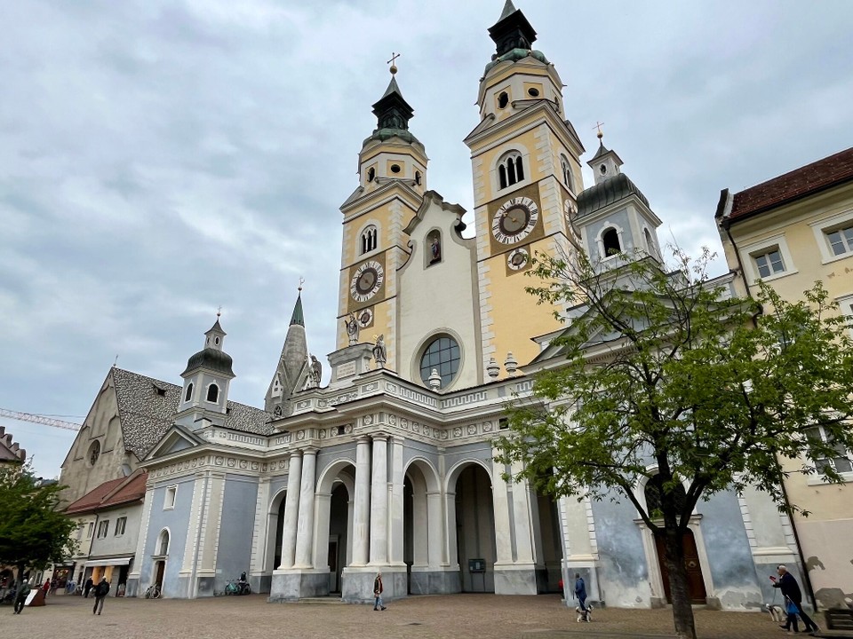 Italien - Brixen - Dom Prozent