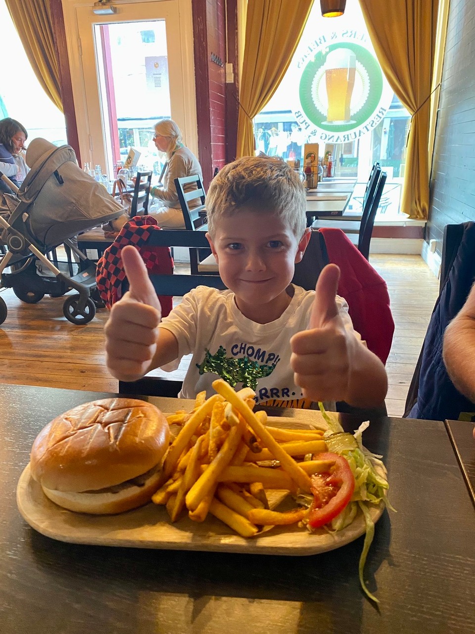 Schweden - Vimmerby - Znachtässä im Beers‘s and Burgers 🍔