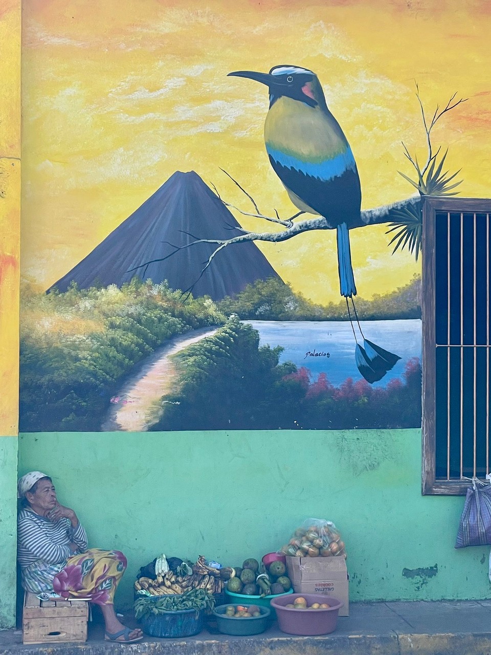 El Salvador - Concepción de Atacó - Die Gemeinden sind u.a. für die zahlreichen bemalten Hauswände bekannt 🖌️ 