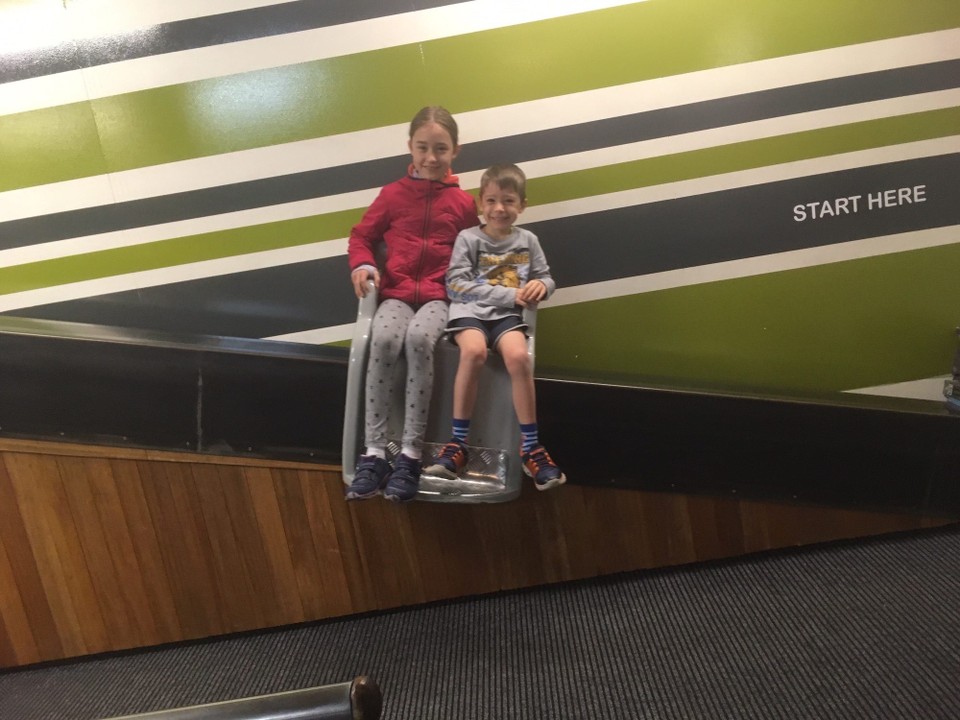 Neuseeland - Wanaka - Im schrägen Raum ohne Fenster. Da ist man wirklich ganz verwirrt.