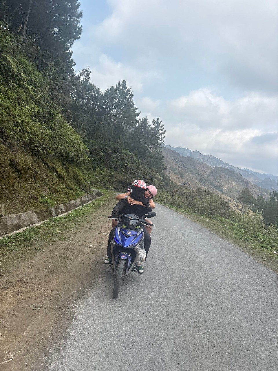 Vietnam - Ha Giang - Hugged him the whole way on the way home 