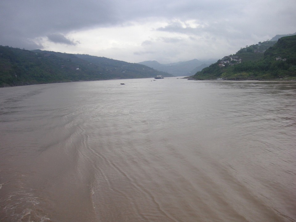 China - unbekannt - Wassermassen des Jangtse