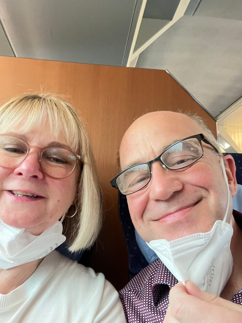 Deutschland - Kassel - So sah es unter der Maske aus 😂