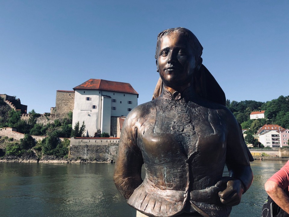 Deutschland - Passau - Skulptur Passau 