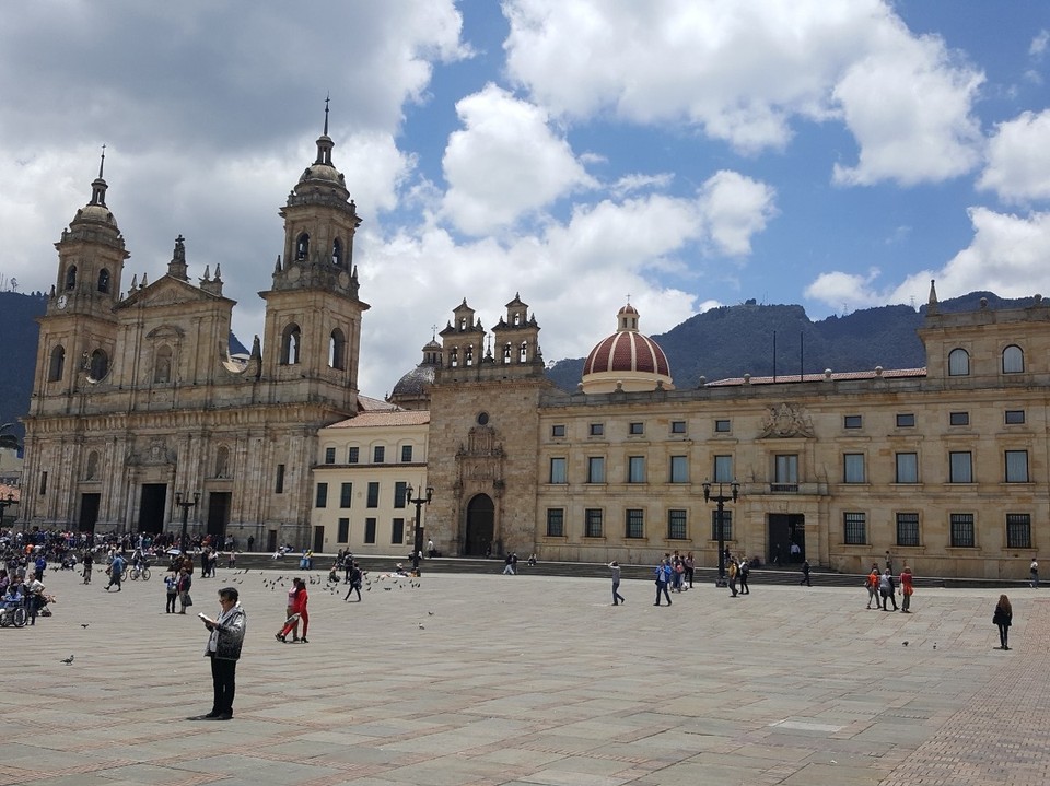 Kolumbien - Bogotá - Zürck in Bogota und somit auf meiner letzten Station. Ich musste endgültig die Flip Flops und kurze Hose im Rucksack verstauen.