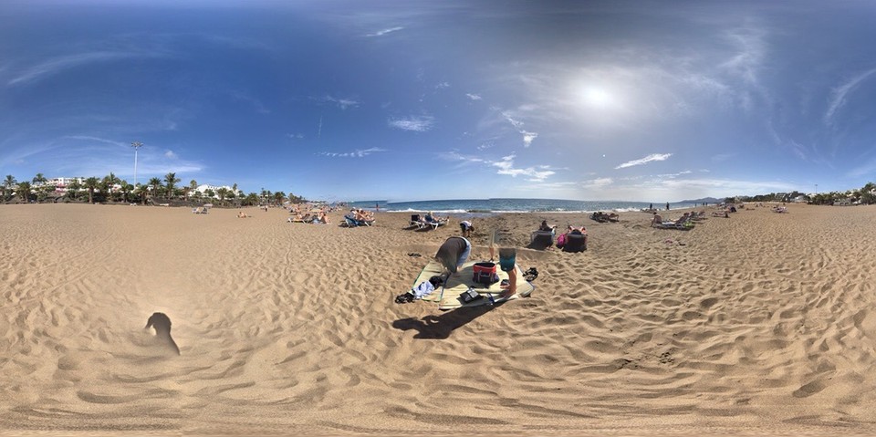  - Puerto del Carmen - Viel Platz am Strand. 