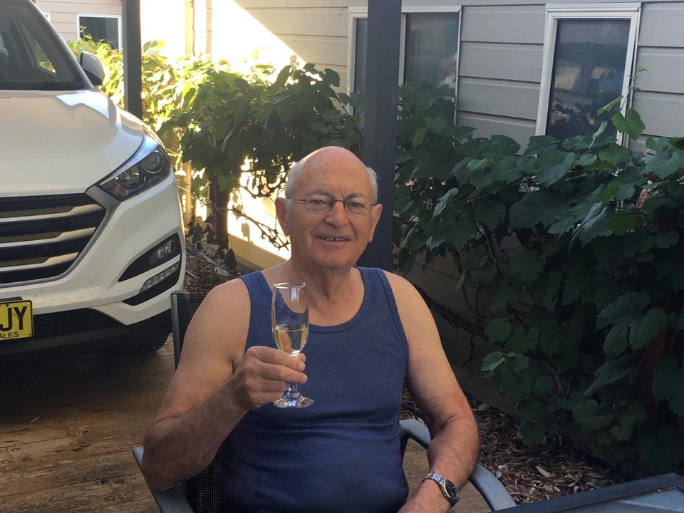 Australien - McLaren Vale - Apero mit Sparkling Wein des Gastgebers