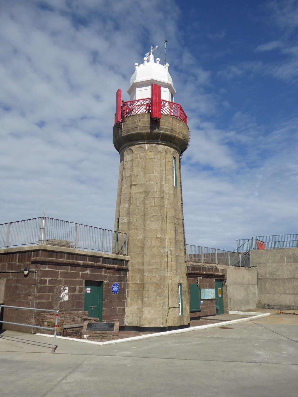 Ireland - Dunmore East - Dunmore East lighthouse on the town Quay, marking the western entrance to Waterford Harbour.